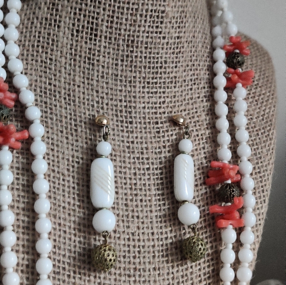 Miriam Haskell Milk Glass & Faux Corals Set - Picture 7 of 16